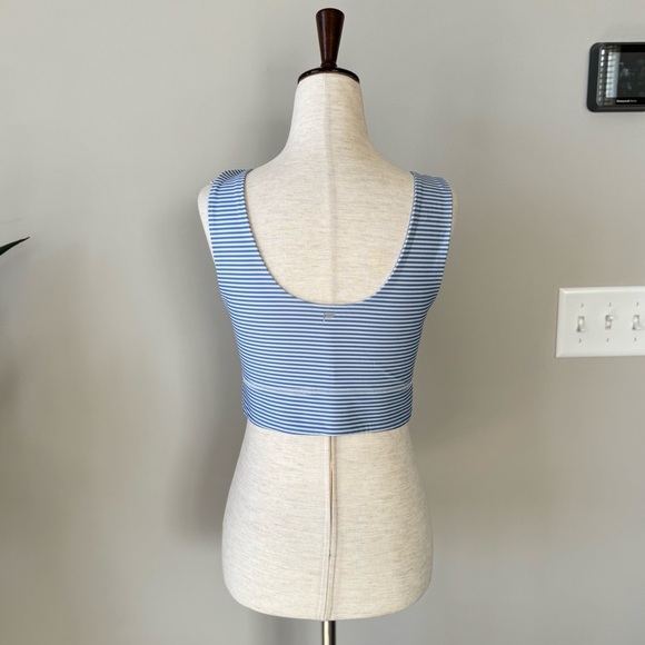 Fabletics Sports Bra Bundle - Blue and Yellow Cross and Reversible Scoop Neck - Picture 4 of 12